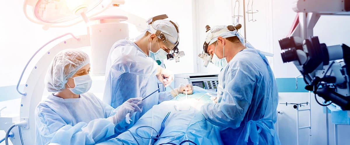 Estetik Cerrahide Güvenlik: Bilinçli Hastalar İçin Kılavuz